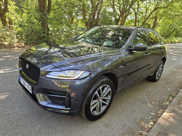 Used Jaguar F-Pace 2019 for sale - 75253162: Photo 3