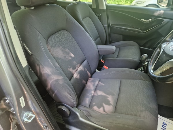 Used Hyundai Ix20 2012 for sale - 74615690: Photo 27