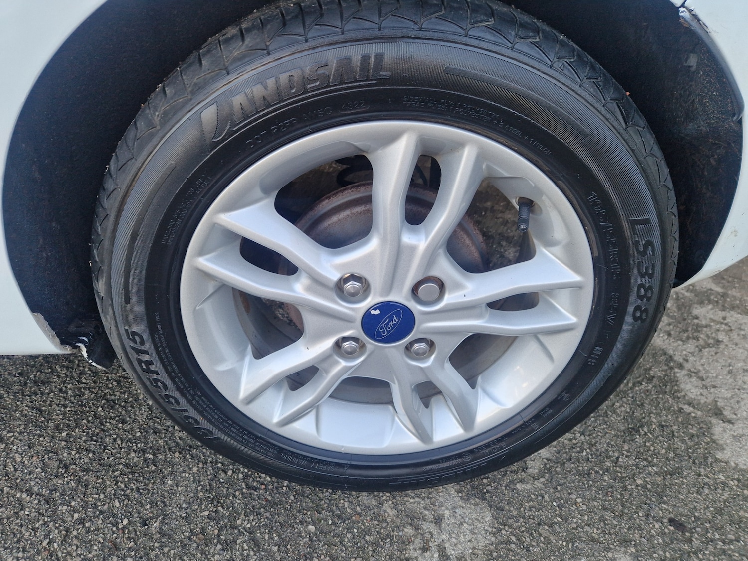 Used Ford Fiesta 2015 for sale - 77350398: Photo 12