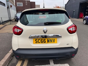 Used Renault Captur 2016 for sale - 76304565: Photo