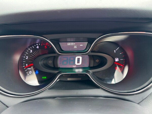 Used Renault Captur 2016 for sale - 76304565: Photo 50
