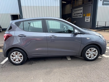 Used Hyundai i10 2017 for sale - 78726641: Photo