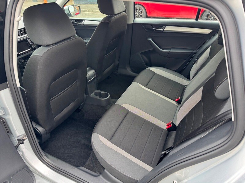 Used Skoda Rapid Spaceback 2019 for sale - 77697474: Photo 24