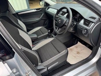 Used Skoda Rapid Spaceback 2019 for sale - 77697474: Photo