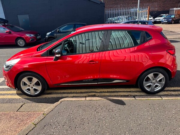 Used Renault Clio 2015 for sale - 76304501: Photo 11