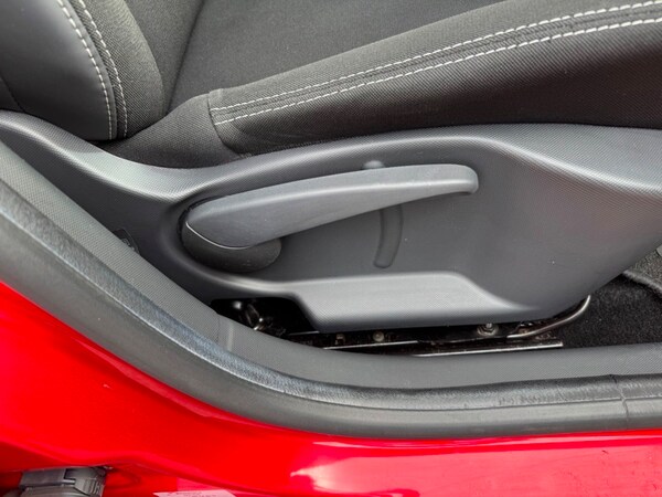 Used Renault Clio 2015 for sale - 76304501: Photo 23