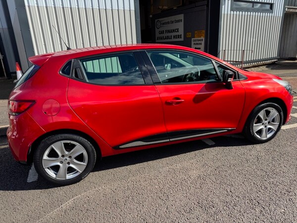 Used Renault Clio 2015 for sale - 76304501: Photo 7