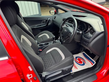 Used Kia Ceed 2017 for sale - 78168149: Photo