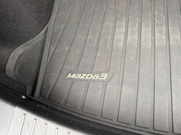 Used Mazda Mazda3 2018 for sale - 76304502: Photo 23