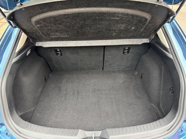 Used Mazda Mazda3 2018 for sale - 76304502: Photo 24