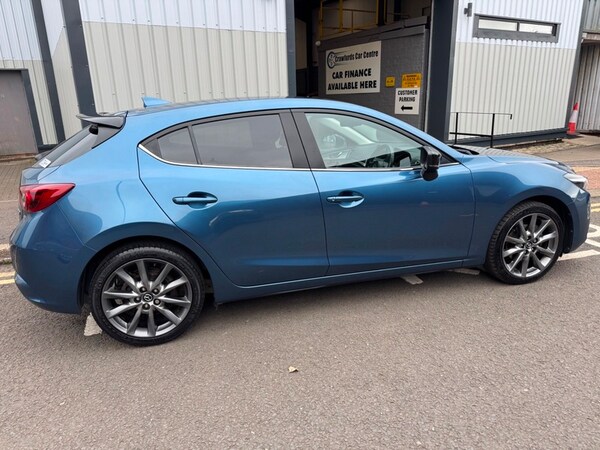 Used Mazda Mazda3 2018 for sale - 76304502: Photo 7