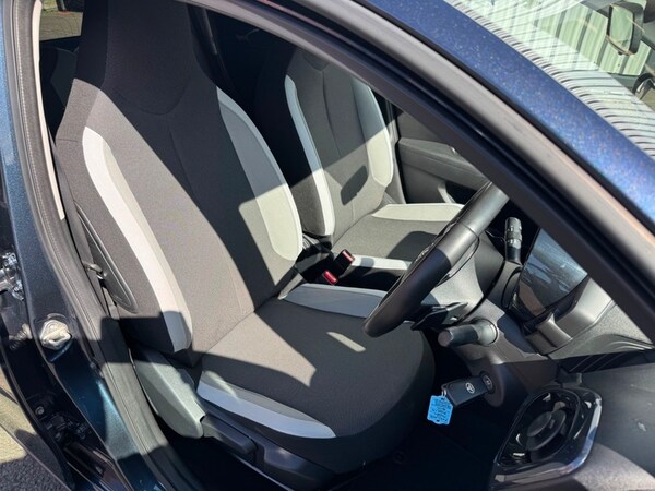 Used Toyota AYGO 2017 for sale - 76304538: Photo 22