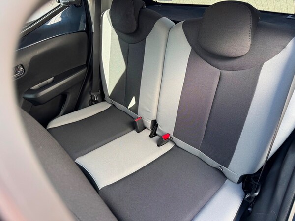 Used Toyota AYGO 2017 for sale - 76304538: Photo 28
