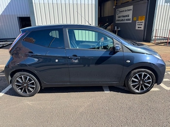 Used Toyota AYGO 2017 for sale - 76304538: Photo