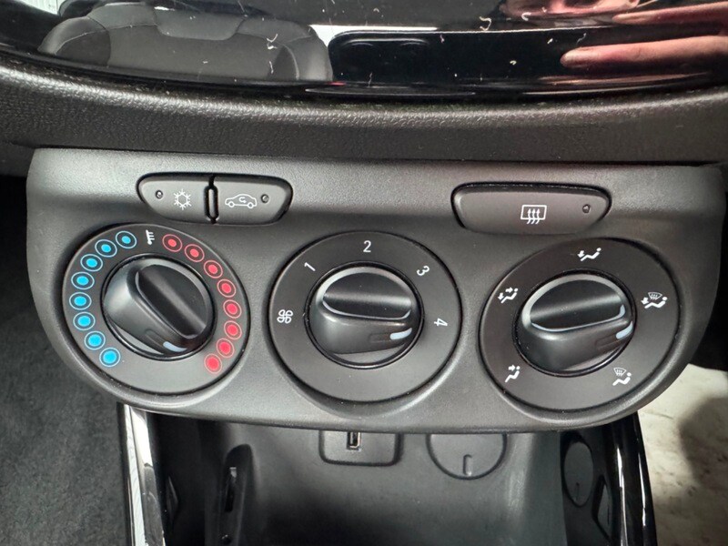 Used Vauxhall ADAM 2018 for sale - 77697459: Photo 33