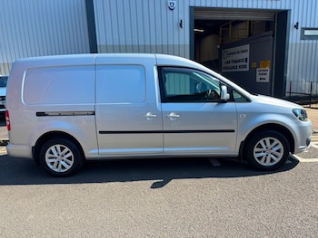Used Volkswagen Caddy 2015 for sale - 79142878: Photo