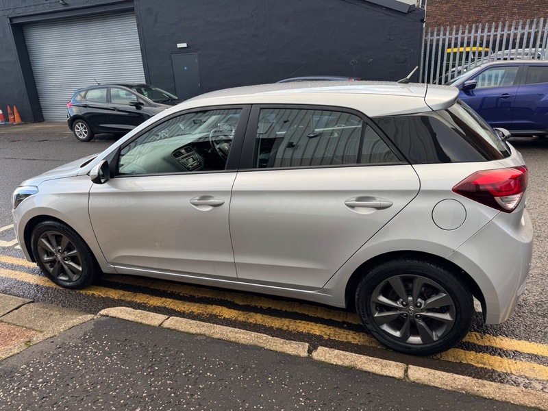 Used Hyundai i20 2016 for sale - 77697468: Photo 10