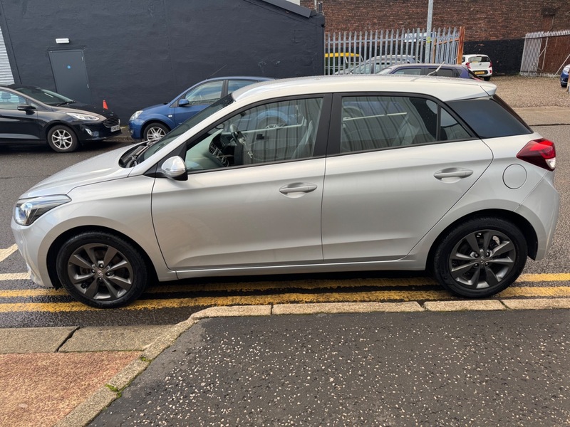 Used Hyundai i20 2016 for sale - 77697468: Photo 11