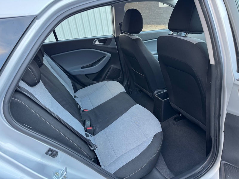 Used Hyundai i20 2016 for sale - 77697468: Photo 25