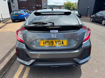 Used Honda Civic 2019 for sale - 79222364: Photo