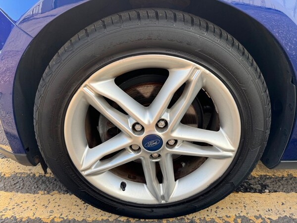 Used Ford Focus 2017 for sale - 76304514: Photo 14