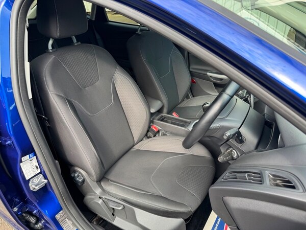Used Ford Focus 2017 for sale - 76304514: Photo 22