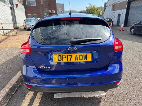 Used Ford Focus 2017 for sale - 76304514: Photo 3