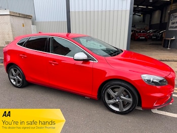 Volvo - V40