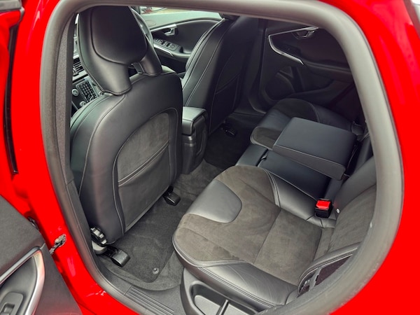 Used Volvo V40 2016 for sale - 76304541: Photo 36
