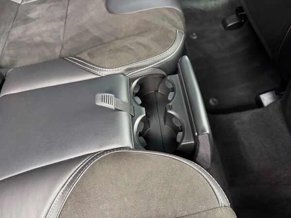Used Volvo V40 2016 for sale - 76304541: Photo 42