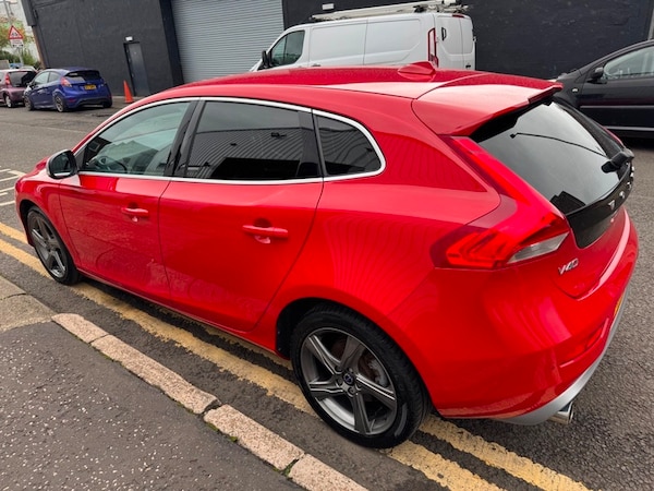 Used Volvo V40 2016 for sale - 76304541: Photo 9