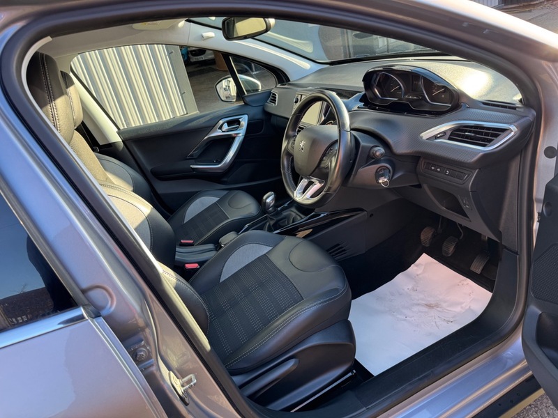 Used Peugeot 2008 2018 for sale - 77697471: Photo 4