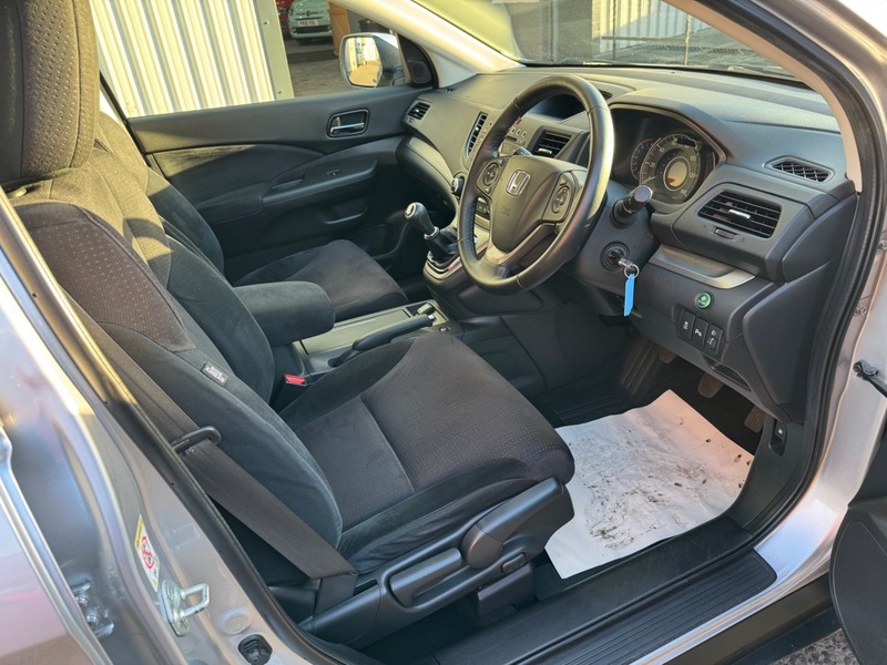 Used Honda CR-V 2015 for sale - 77697469: Photo 4