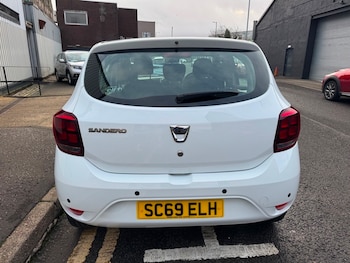 Used Dacia Sandero 2020 for sale - 76798916: Photo