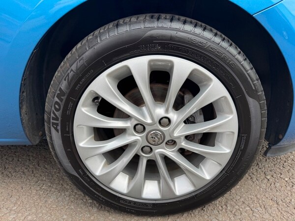 Used Vauxhall Corsa 2017 for sale - 76304505: Photo 17