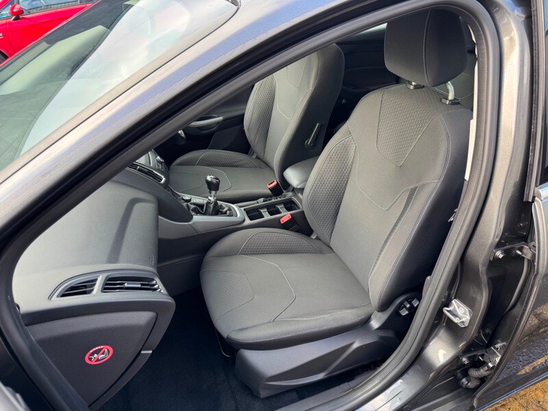 Used Ford Focus 2015 for sale - 77697478: Photo 29