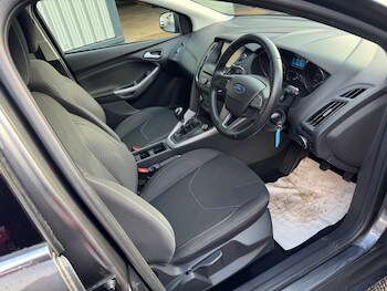 Used Ford Focus 2015 for sale - 77697478: Photo