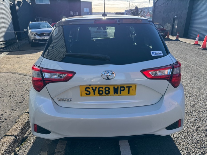 Used Toyota Yaris 2019 for sale - 77697482: Photo 3