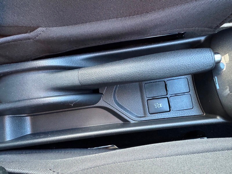 Used Toyota Yaris 2019 for sale - 77697482: Photo 41