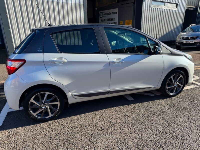Used Toyota Yaris 2019 for sale - 77697482: Photo 7