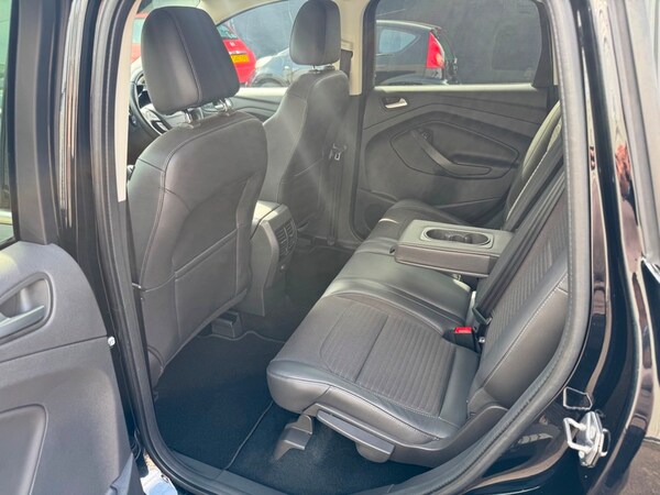 Used Ford Kuga 2017 for sale - 76304504: Photo 33
