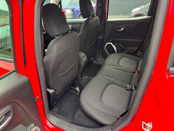 Used Jeep Renegade 2017 for sale - 76304559: Photo 28
