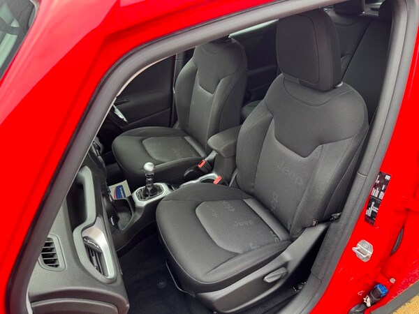 Used Jeep Renegade 2017 for sale - 76304559: Photo 30