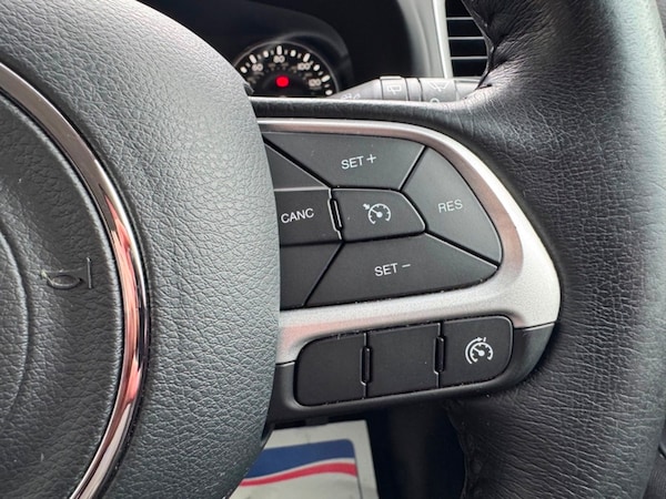 Used Jeep Renegade 2017 for sale - 76304559: Photo 42