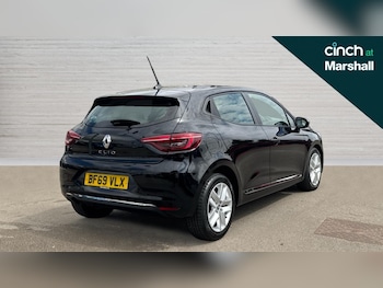 Used Renault Clio 2020 for sale - 75472215: Photo