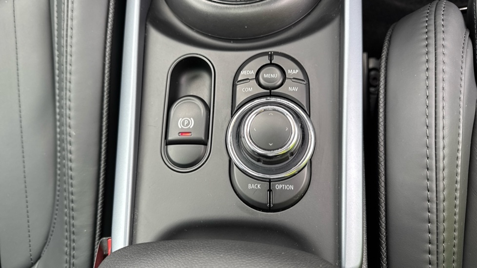 Used MINI Cooper 2024 for sale - 76328038: Photo 21