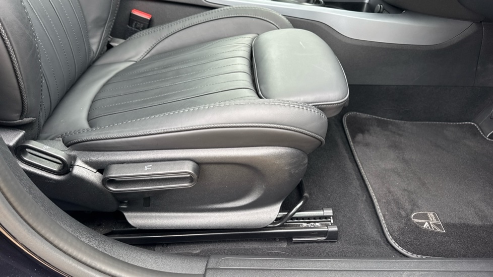 Used MINI Cooper 2024 for sale - 76328038: Photo 32