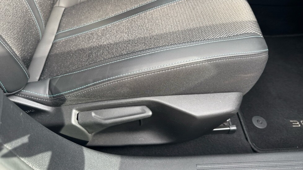 Used Peugeot 308 2023 for sale - 76168877: Photo 33