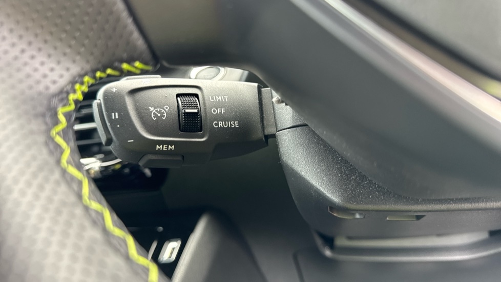 Used Peugeot 208 2022 for sale - 76647810: Photo 23