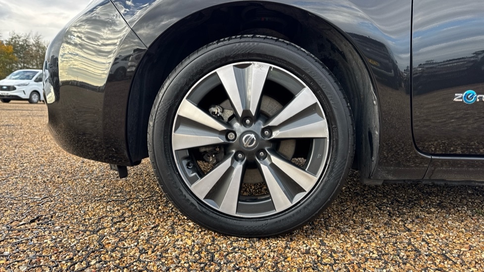 Used Nissan Leaf 2017 for sale - 76954271: Photo 18